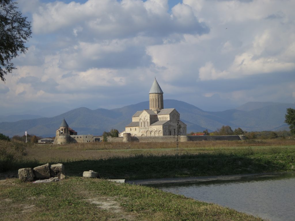 ალავერდის საკათედრო ტაძარი ალაზნის ველზე